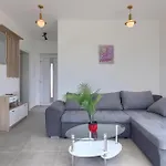 Lippa Peroj 1 度假居 普拉