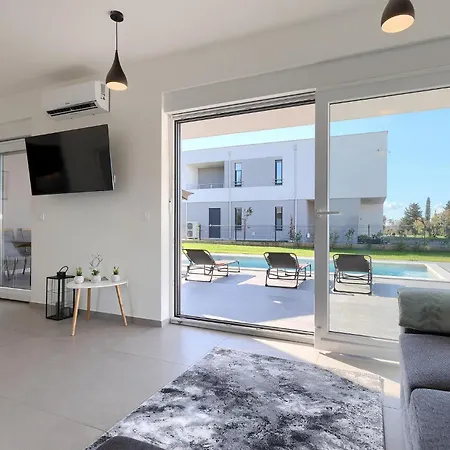 Lippa Peroj 1 Feriehus