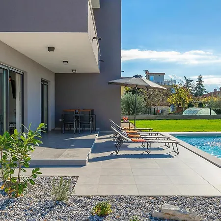 Σπίτι διακοπών Lippa Peroj 1