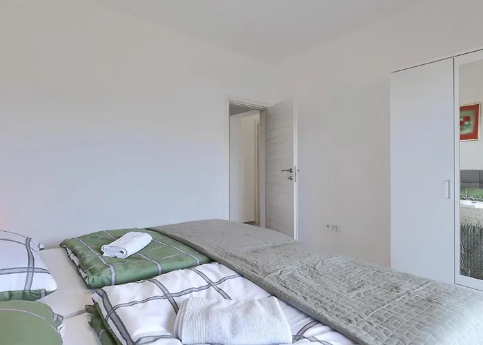 Lippa Peroj 1 Prázdninový dům Pula